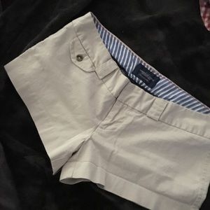 4 American Eagle light gray Shorts